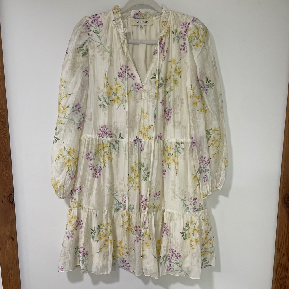 Taylor Women Dress Medium Floral Long Sleeve Tiered Cream Cottagecore Boho